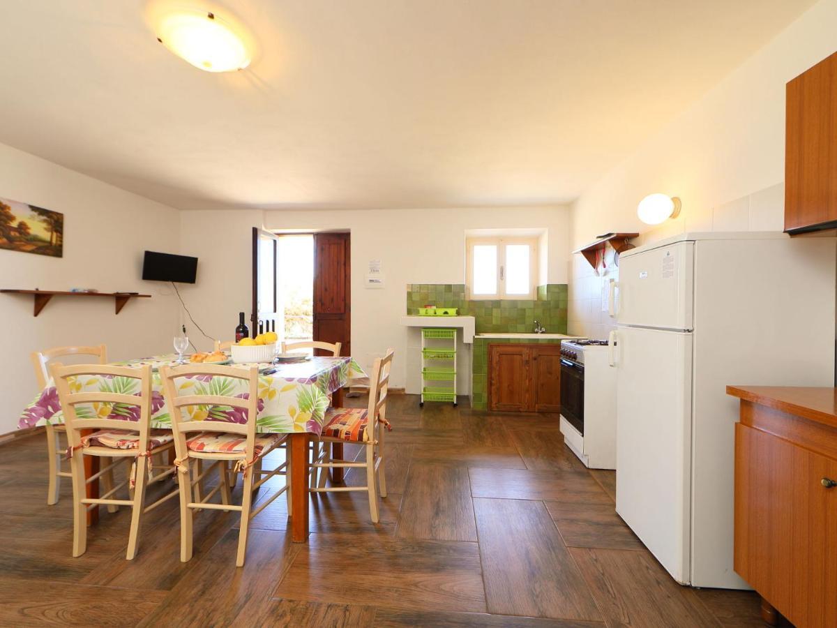 Apartment Ananas 2 A By Interhome Valledoria  Extérieur photo